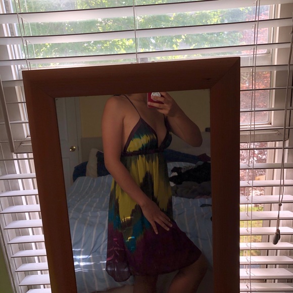 Flowy Multi-Color Dress - Picture 2 of 4